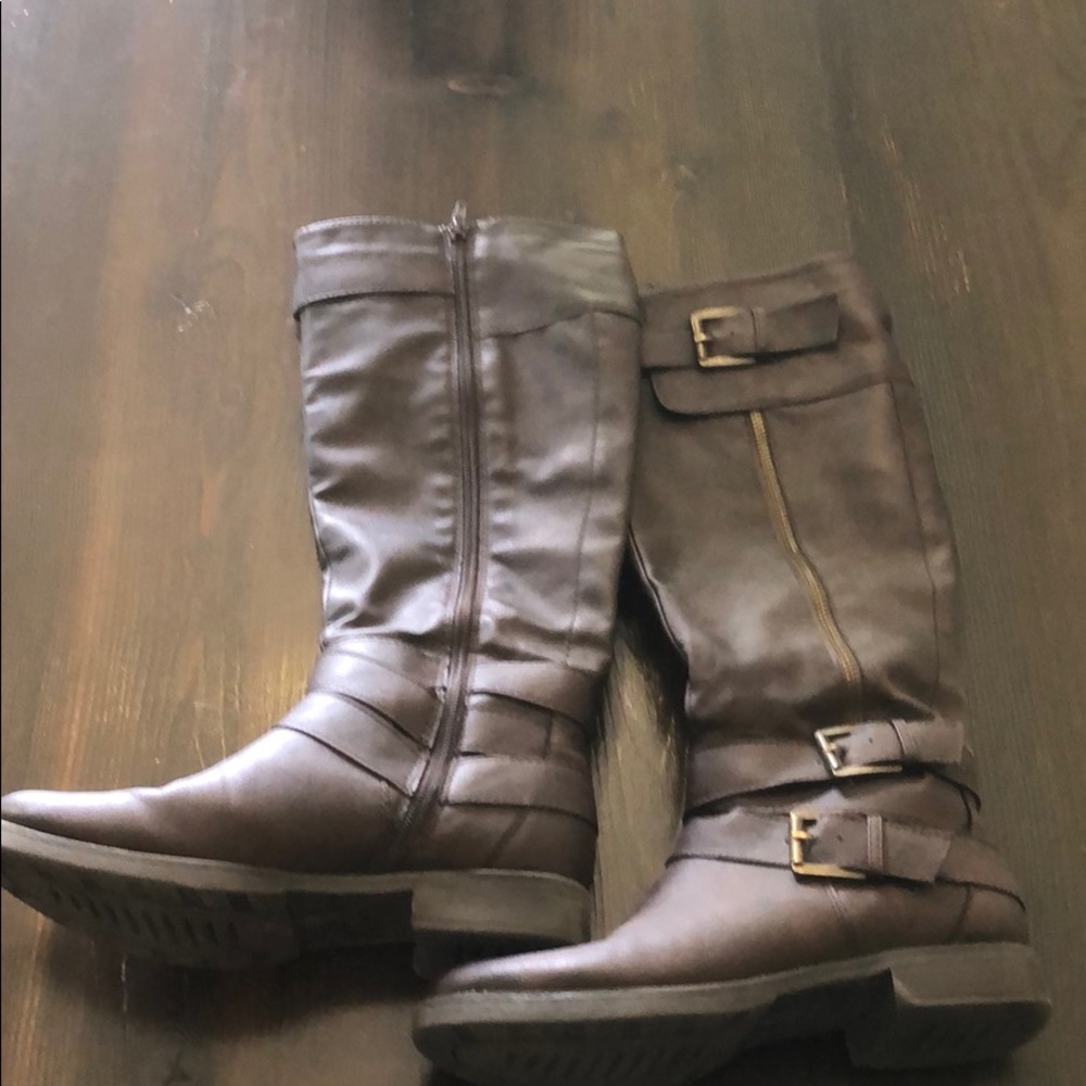 Women’s riding boots